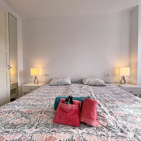 Semesterbostad Cozy In La Cala With Pool